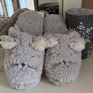 Adorable Gray Cat Slippers